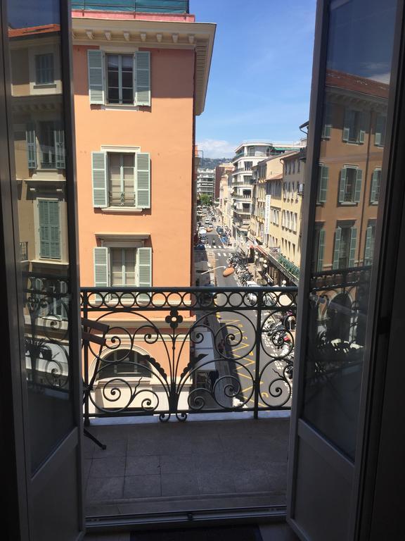 2 Bedrooms Appartement In Central Location On The Famous Place Massena Ница Екстериор снимка