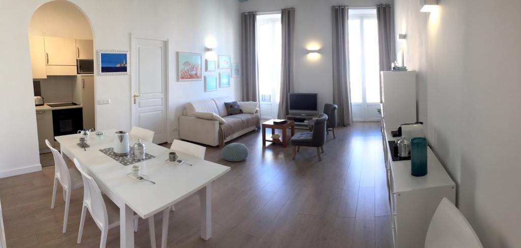 2 Bedrooms Appartement In Central Location On The Famous Place Massena Ница Екстериор снимка