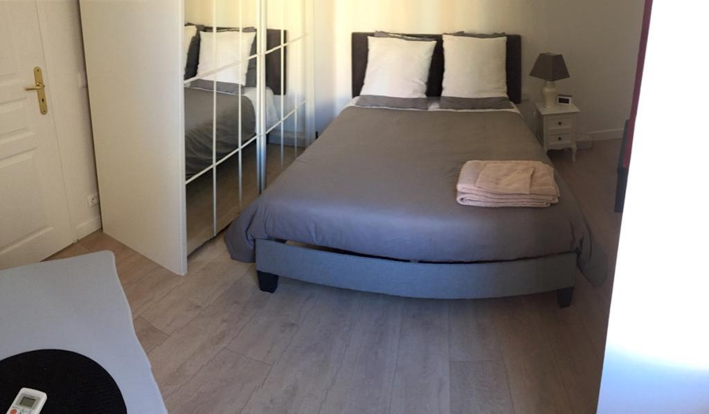 2 Bedrooms Appartement In Central Location On The Famous Place Massena Ница Екстериор снимка